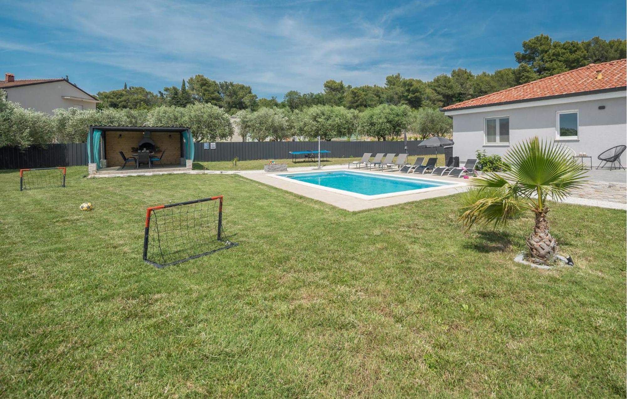 Holiday home In With House A Panoramic View *